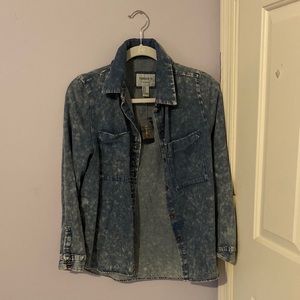 Forever 21 denim jacket never worn